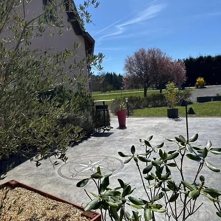 Logis Restaurant Volcan Sancy 3* Nebouzat