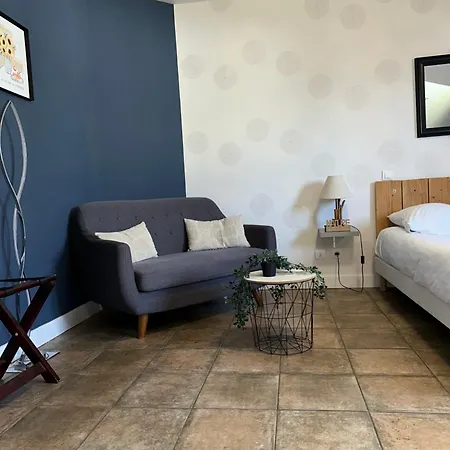 Hotel Logis Volcan Sancy