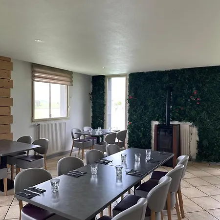 Logis Restaurant Volcan Sancy 3*